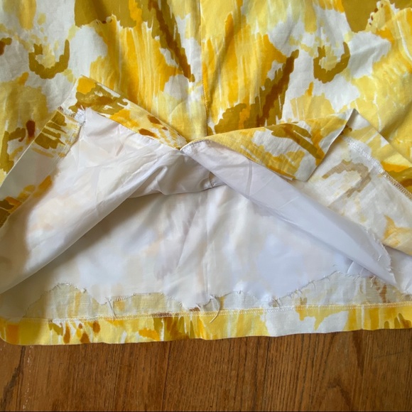Calvin Klein Sz 14, Spring Floral Skirt, YELLOW - Picture 3 of 5